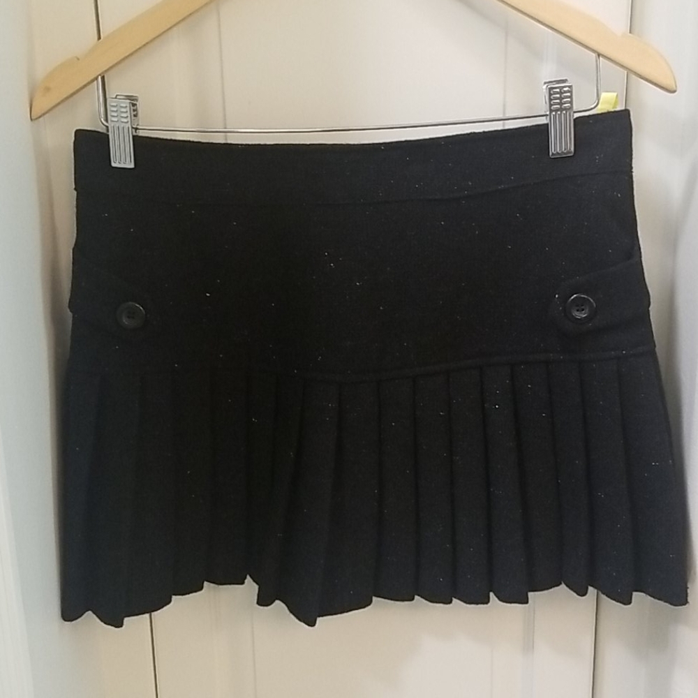 Pleated skirt